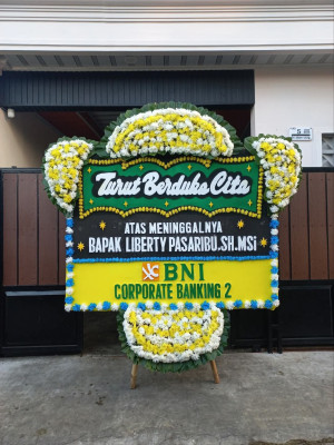 Papan Bunga Duka di Karang Kepuh